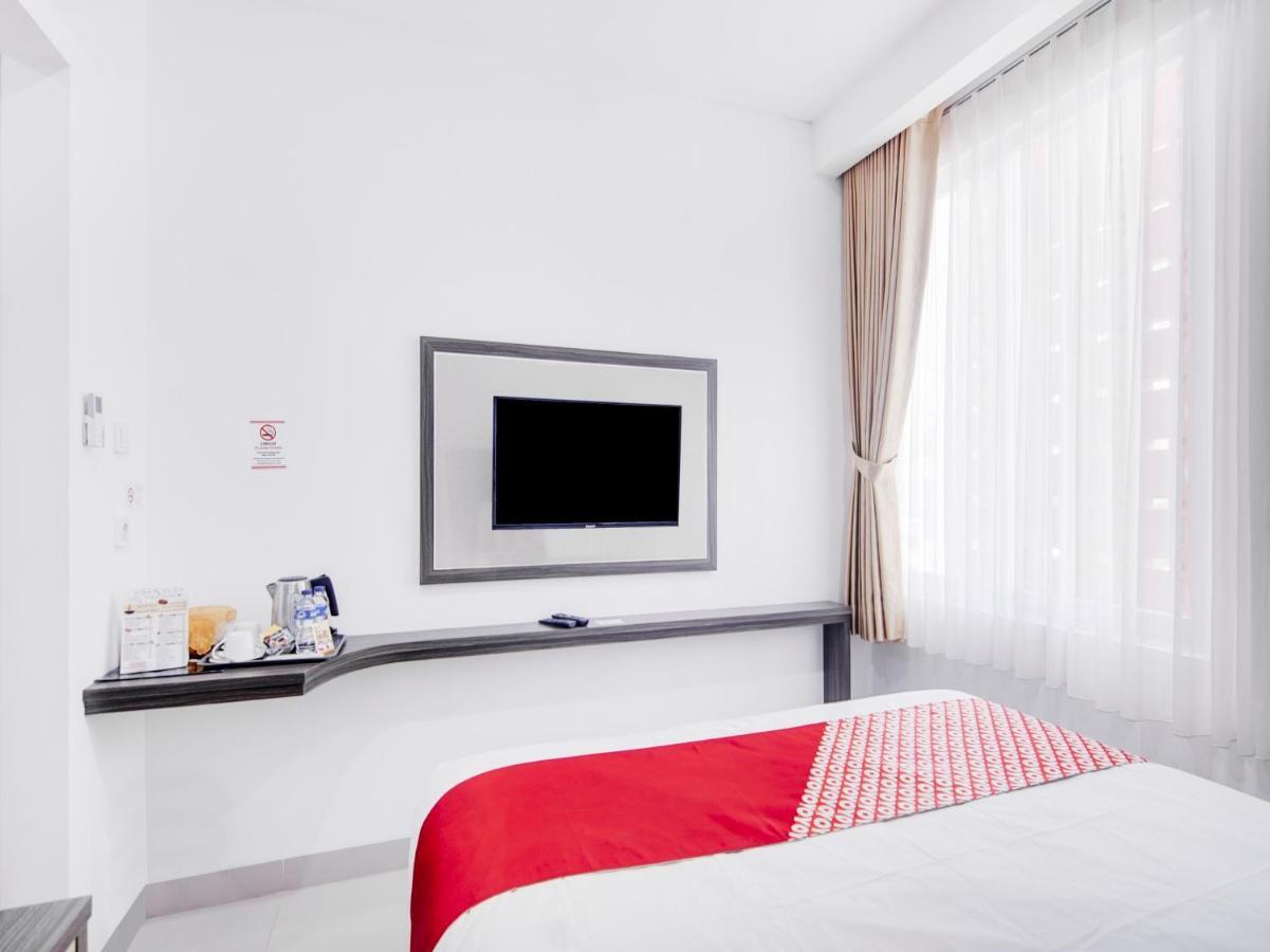 โอโย 2233 เบลล์ เพลซ Hotel โบกอร์ ภายนอก รูปภาพ