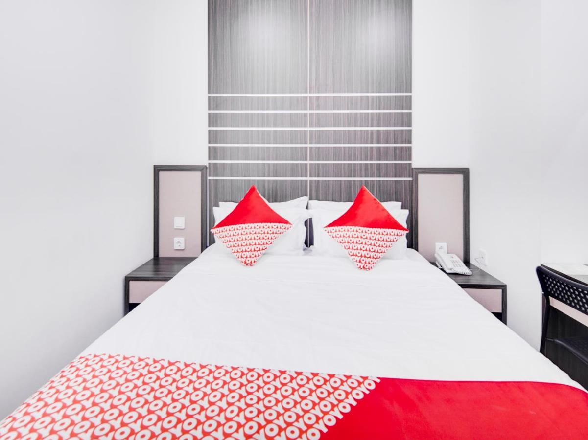 โอโย 2233 เบลล์ เพลซ Hotel โบกอร์ ภายนอก รูปภาพ