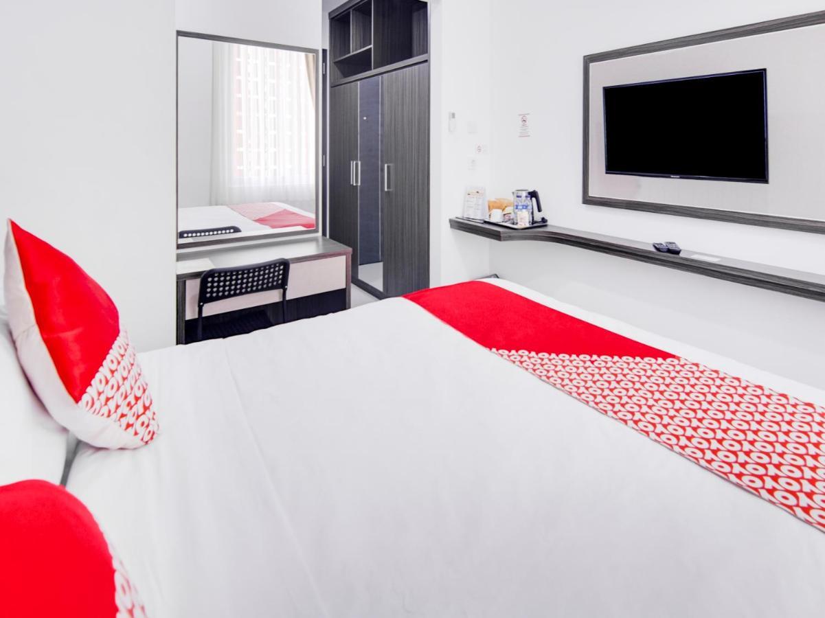 โอโย 2233 เบลล์ เพลซ Hotel โบกอร์ ภายนอก รูปภาพ